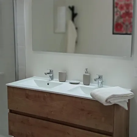 別荘 L'orge - Maison Design, 3 Chambres, Jardin Et Garage Privatif Vic-le-Comte