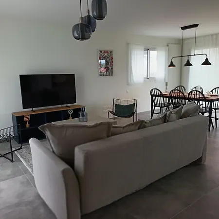 L'orge - Maison Design, 3 Chambres, Jardin Et Garage Privatif Vic-le-Comte